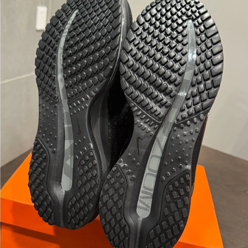 Men’s Nike Pegasus Premium - Picture 3 of 5